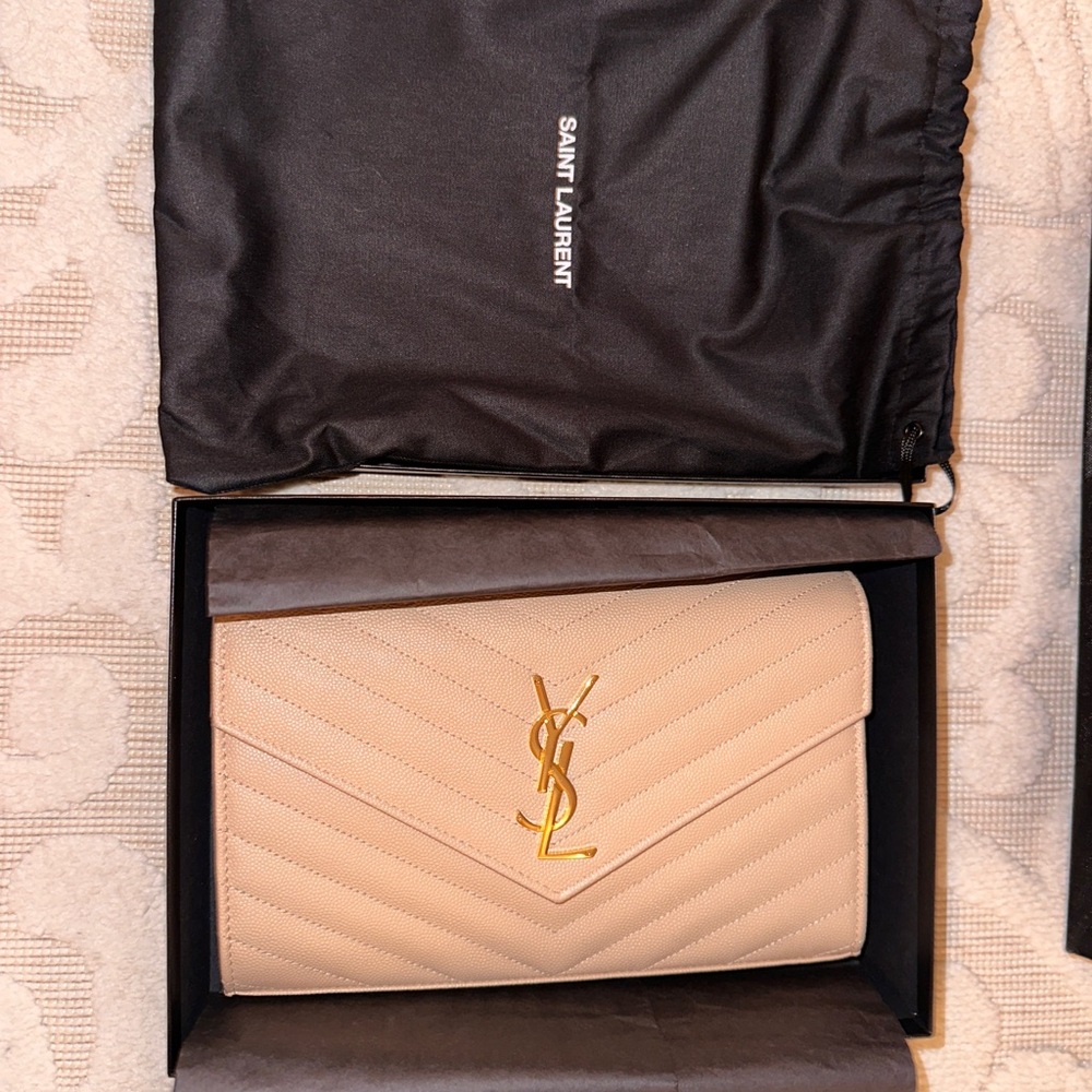 Classic Cassandre Chain Wallet YSL